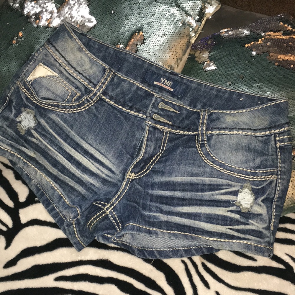 Jean Shorts ❤️